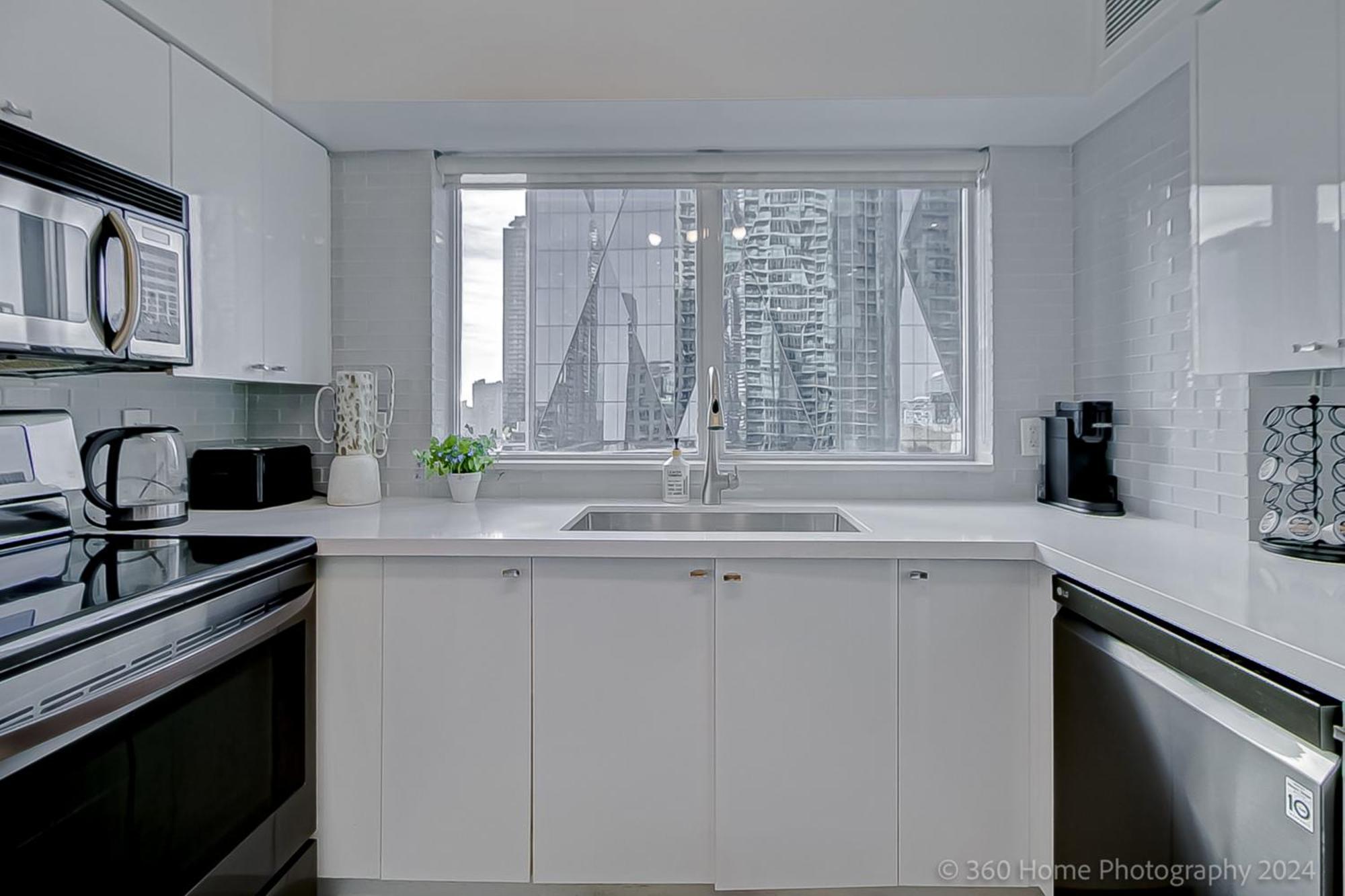 Globalstay Yonge St Condos Toronto Bagian luar foto