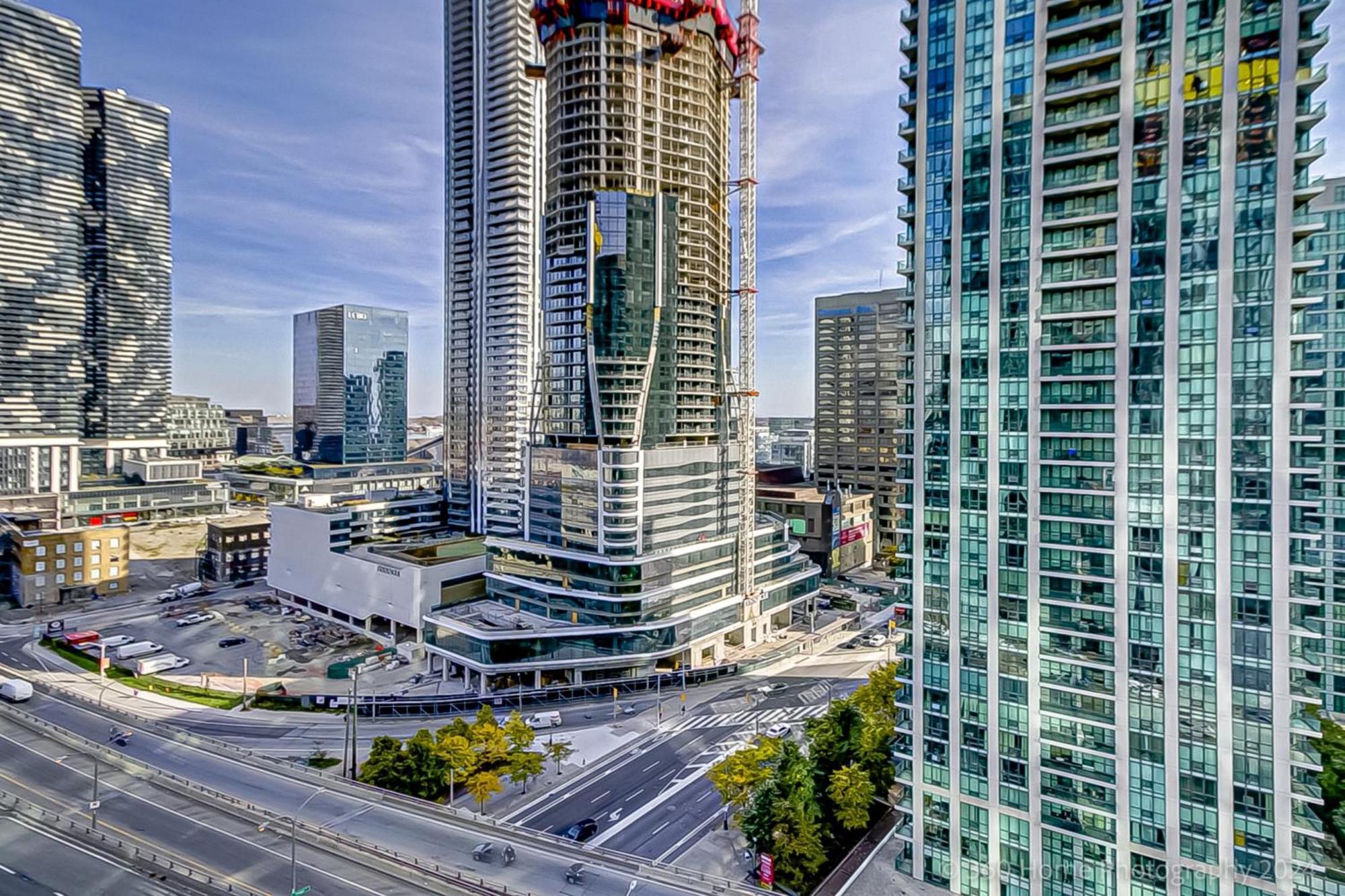 Globalstay Yonge St Condos Toronto Bagian luar foto