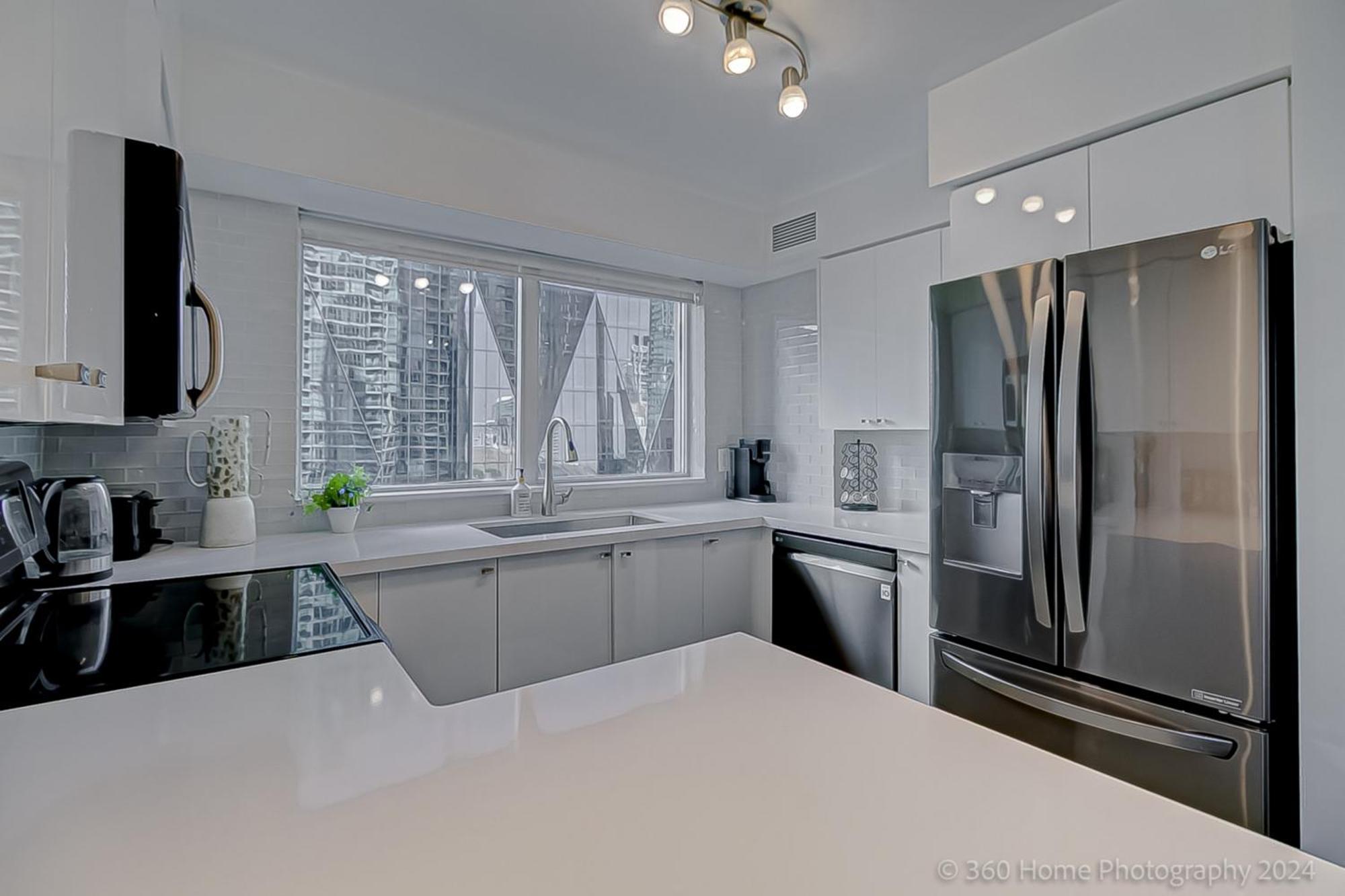 Globalstay Yonge St Condos Toronto Bagian luar foto
